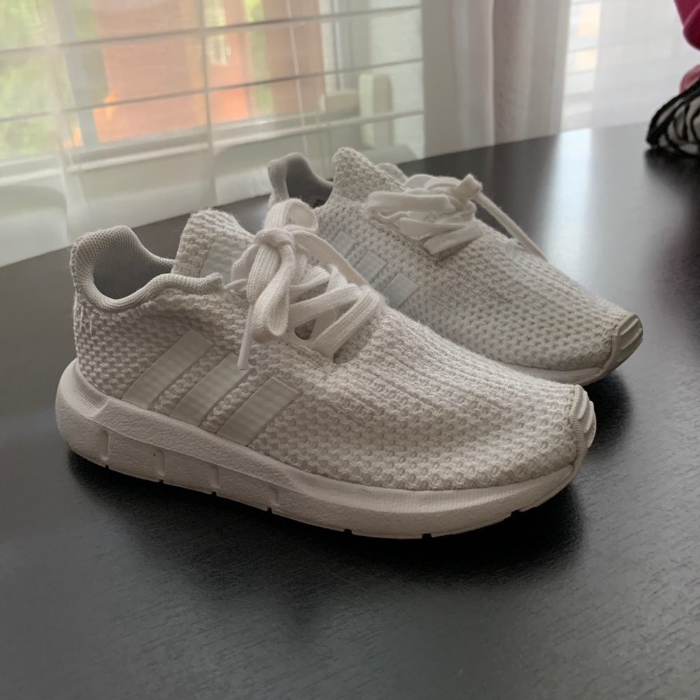 Girls Adidas Shoes Size 9